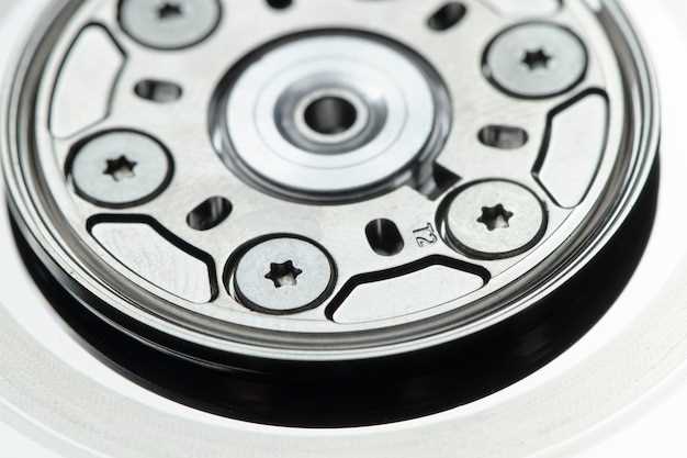 Беспредельные тормозные диски и колодки из цемента: Будущее тормозных систем по версии Brembo